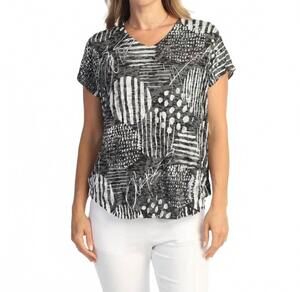 NEW JESS & JANE crushed v-neck dolman sleeve top in zippy